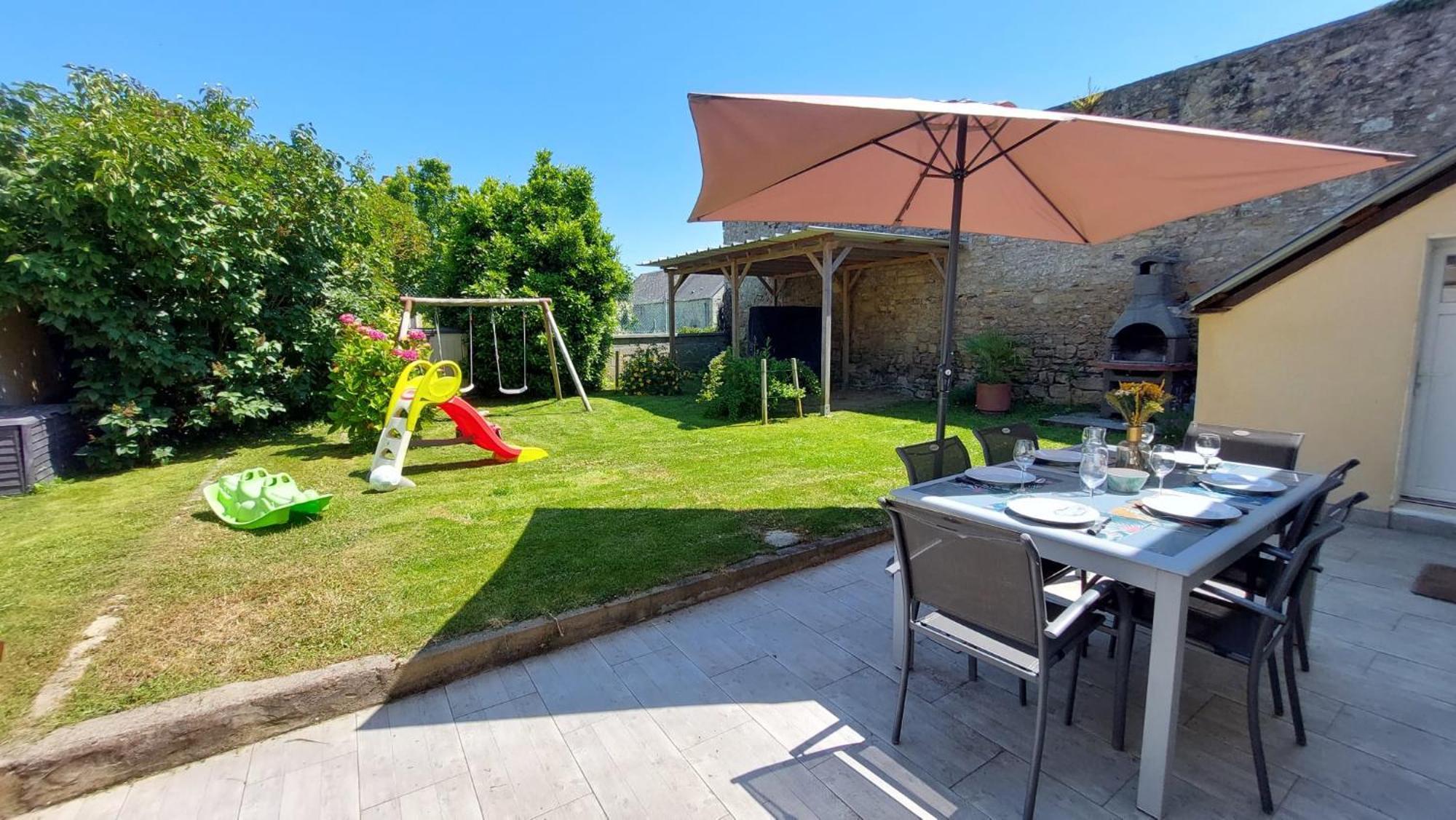 Le So Wild, Maison Avec Jardin Clos, Terrasse Amenagee, 5 Mn A Pied Commerce, Terrain De Tennis, A 800 M De La Plage D'Omaha Beach Jeux Arcade, Jouets, Materiel Jeunes Enfants Enfants, Table Ping-Pong Vierville-sur-Mer Exterior foto