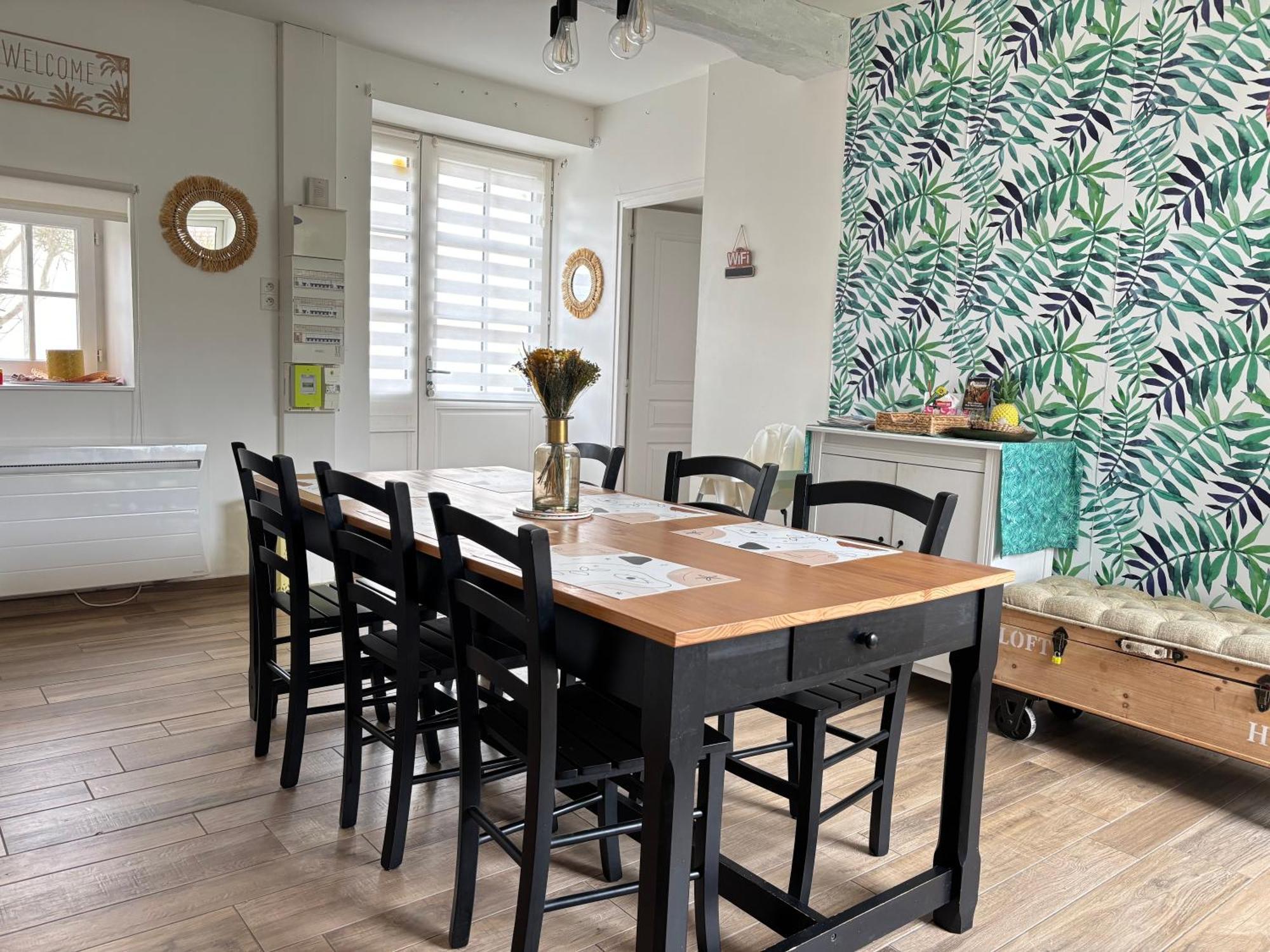 Le So Wild, Maison Avec Jardin Clos, Terrasse Amenagee, 5 Mn A Pied Commerce, Terrain De Tennis, A 800 M De La Plage D'Omaha Beach Jeux Arcade, Jouets, Materiel Jeunes Enfants Enfants, Table Ping-Pong Vierville-sur-Mer Exterior foto